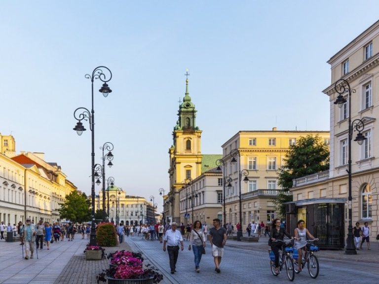 Krakowskie Przedmieście w weekend deptakiem